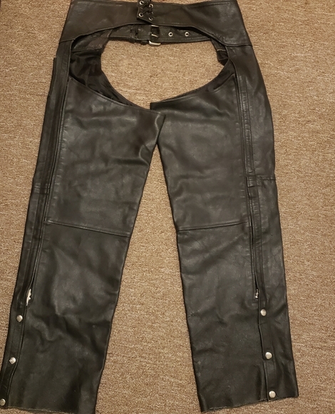 ******Sold******        Blaack Genuine Leather Chaps - Picture 5 of 15